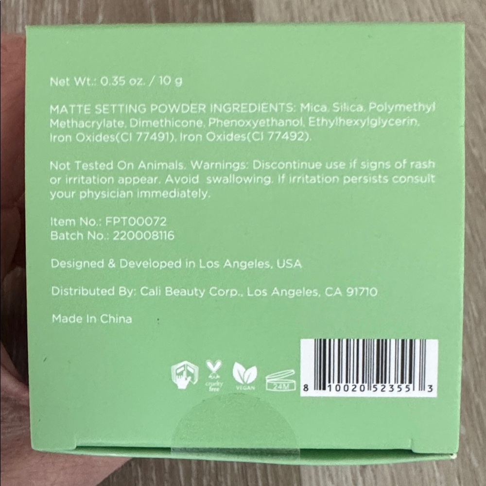Prolux Matte Setting Powder - Ivory NEW 🏷️ - Picture 3 of 3
